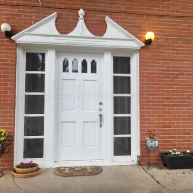 Foto del edificio - 4228 SW 2nd Ave