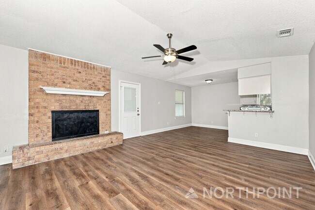 Building Photo - 4BR/2BA | Newly Renovated Single Family Home | 1-Car Garage Parking | Fenced backyard!