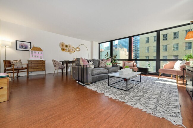 Foto del edificio - 910 N Lake Shore Dr