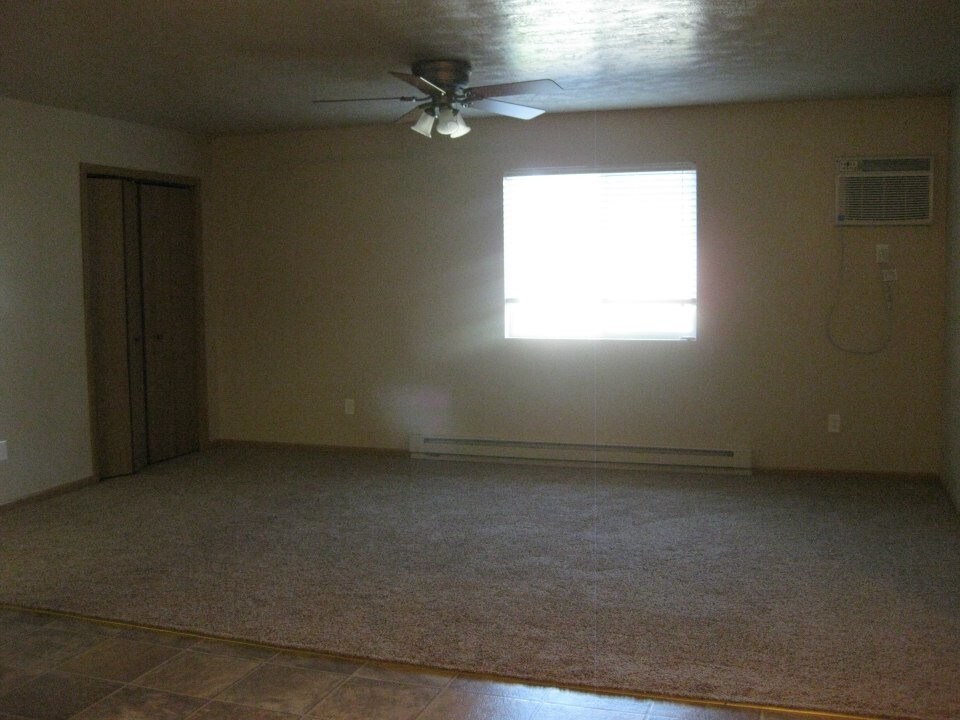 Living Room - North Prairie
