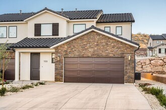 Building Photo - 1060 Province Way