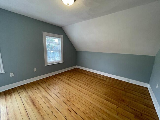 Foto del edificio - 2.0 bedroom in Somerville Massachusetts 02144