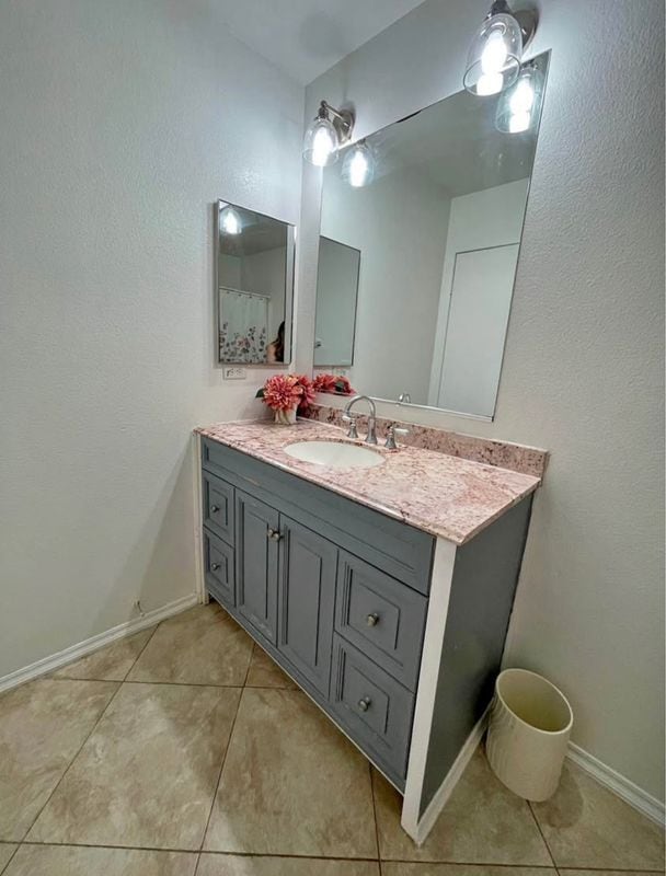 Foto del edificio - 45118 Parkview Ln