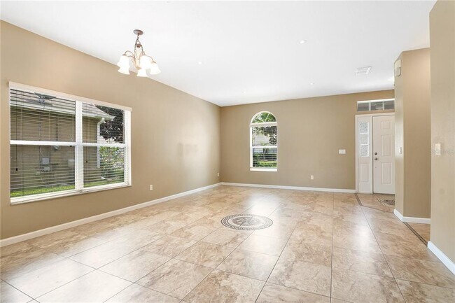 Building Photo - 10706 Cypress Trail Dr