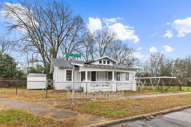 Foto del edificio - 617 7th St W