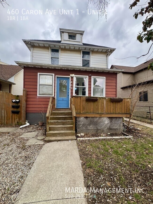 Building Photo - 460 Caron Ave