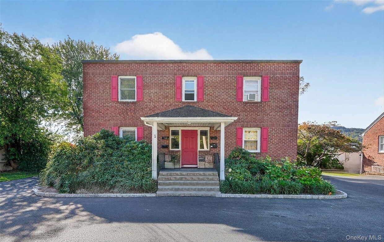 Primary Photo - 17 Lafayette St