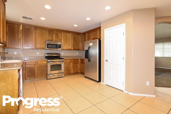 Building Photo - 8245 W Wildwood Glen Dr