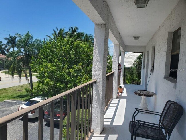 Foto del edificio - 3768 Bal Harbor Blvd