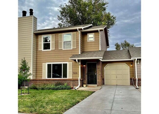 Building Photo - 5226 Estes Cir