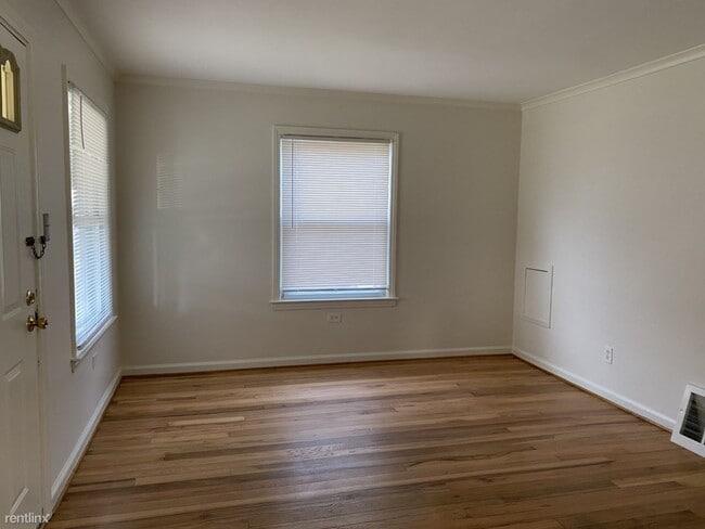 Building Photo - 3 br, 1 bath House - 22812 Normandy Ave
