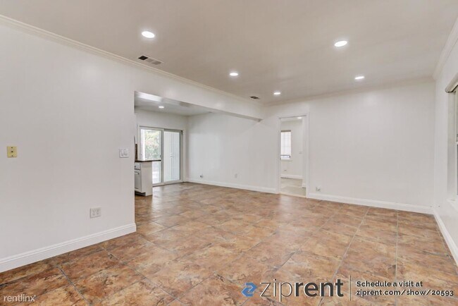 Building Photo - 3 br, 2 bath House - 5120 Chimineas Avenue...