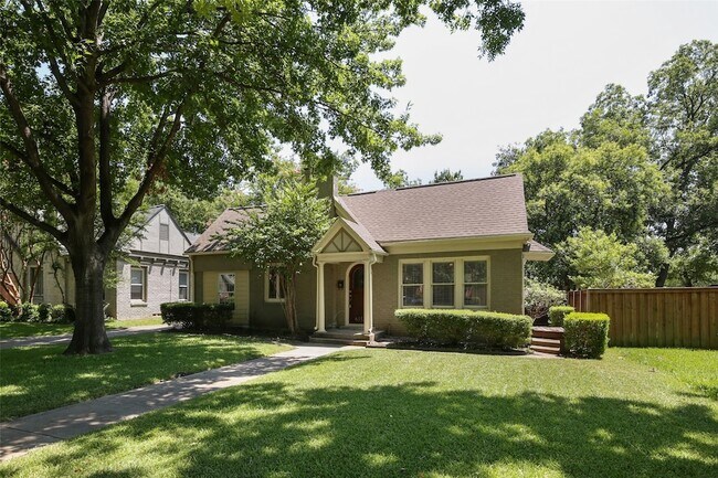 Foto del edificio - 6112 Prospect Ave