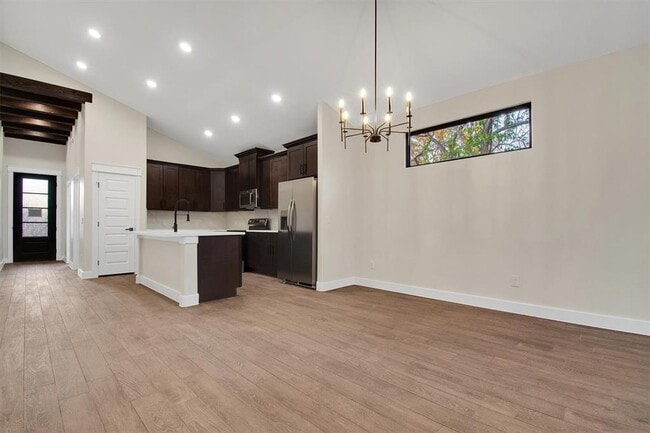 Building Photo - 336 Nene Ln