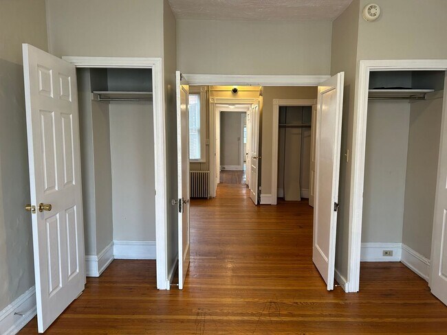 Foto del edificio - 624 E King St