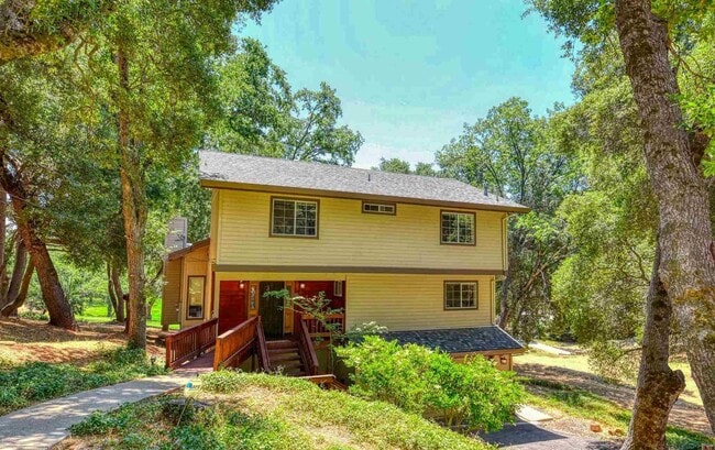 Building Photo - 19219 Ferretti Rd