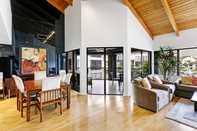 Foto del edificio - 1100 Marine Way W