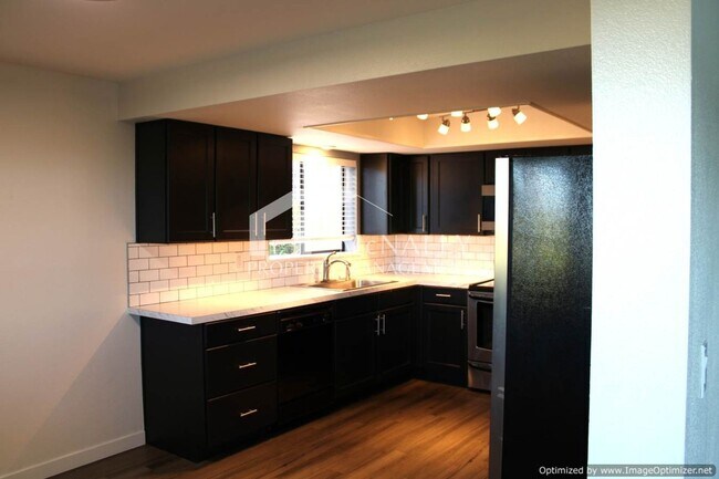 Foto del edificio - 2 Bedroom, 2 bathroom Northview Terrace Co...