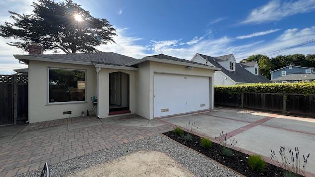 Building Photo - 2502 Casa Bona Ave