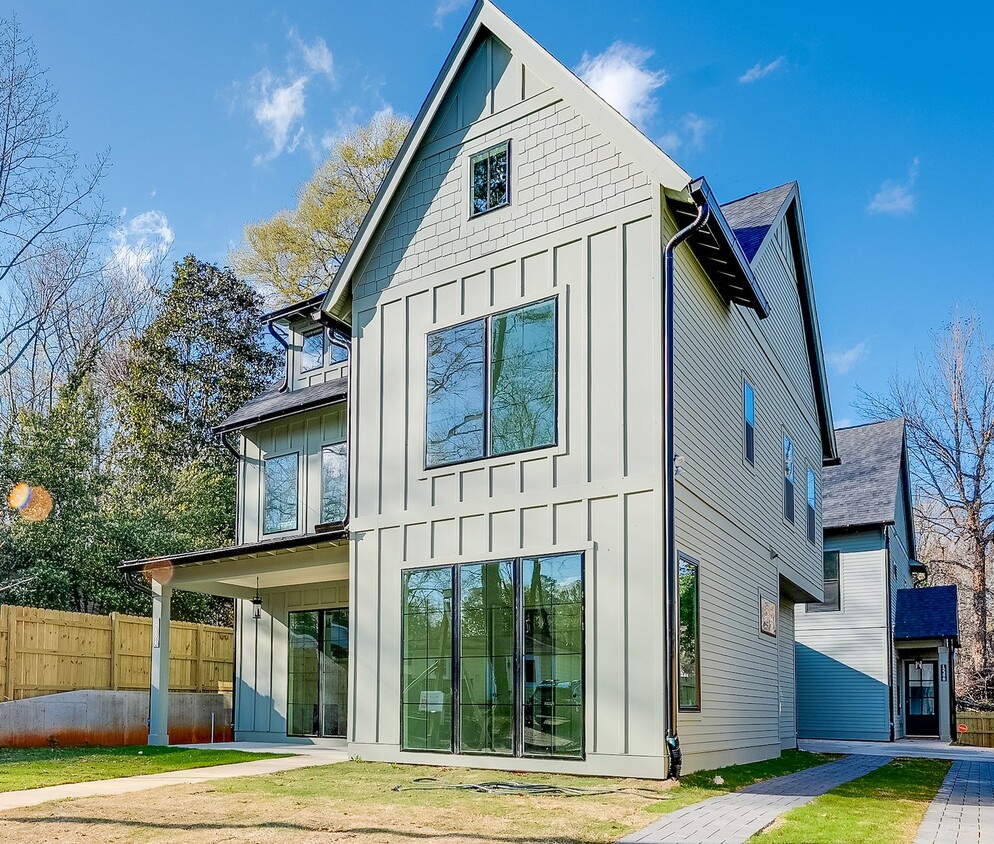 Photo - 375 Cleveland Ave SW (Atlanta, GA)