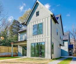 Building Photo - 375 Cleveland Ave SW
