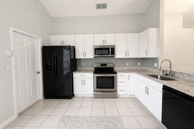 Building Photo - 2992 Joseph Cir