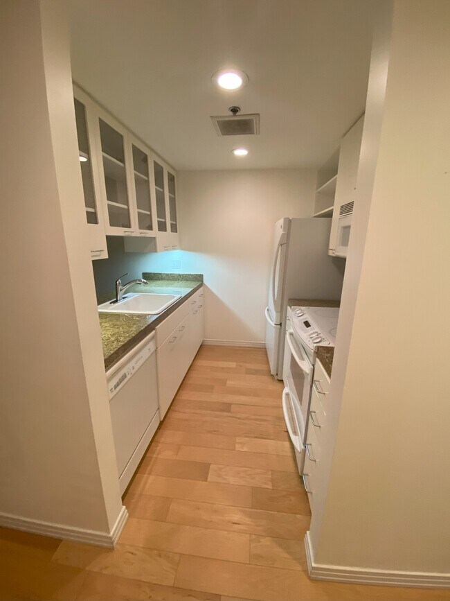 Foto del edificio - 1132 SW 19th Ave