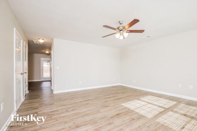 Foto del edificio - 178 Creekstone Ct