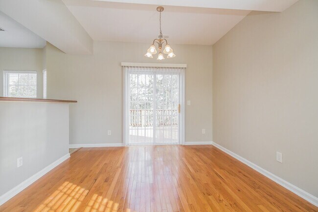 Foto del edificio - 2716 Bison Ct