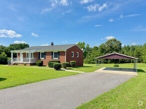 Building Photo - 563 Jones Circle Rd