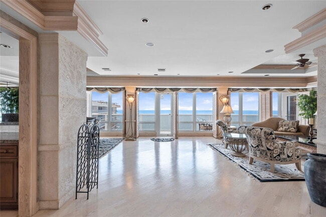 Foto del edificio - 4100 Galt Ocean Dr