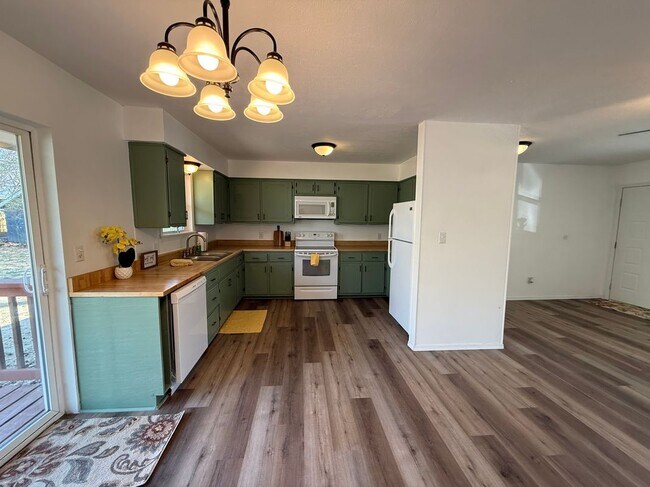 Foto del edificio - 152 Rea St