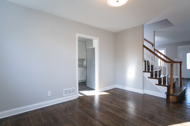 Photo - Price Reduced! Move In Now!! Townhome