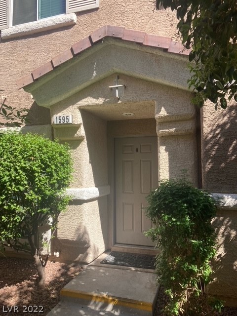Building Photo - 1595 Ward Frontier Ln