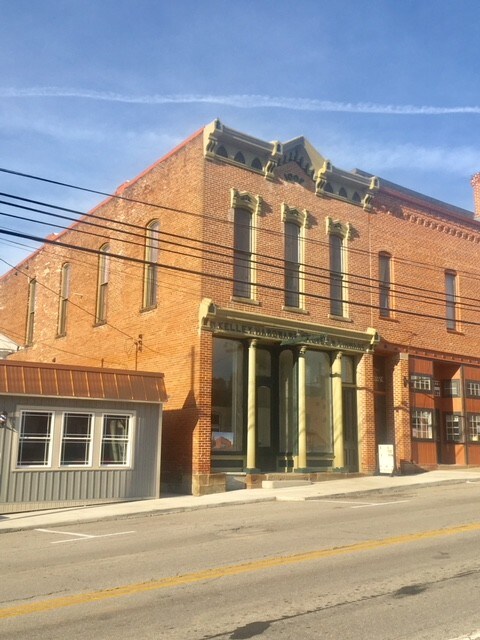 exterior - frontal - 7 Main St