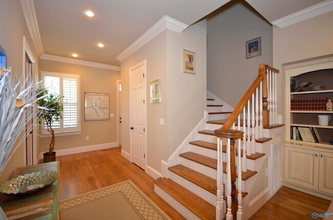 Foto del edificio - 6 Benefit St NW