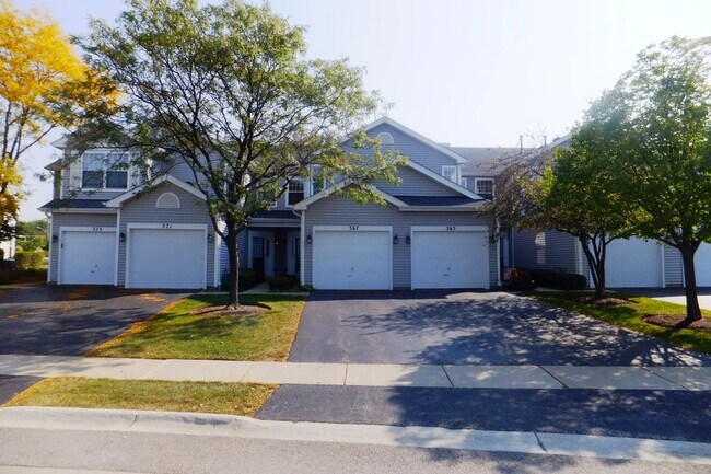 Foto del edificio - 367 Hunterdon Ct