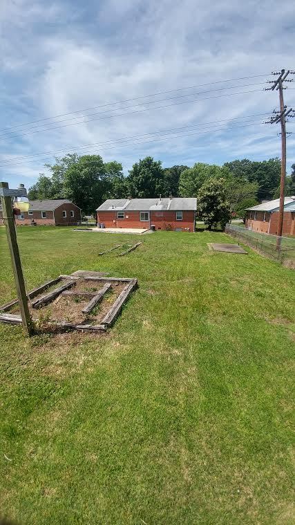 Foto del edificio - --  AVAILABLE IMMEDIATELY  -- 3 BR / 1 BA West End Home, Fenced in Backyard. Available Immediately!