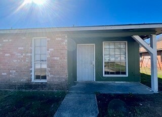 Foto principal - 9722 El Scott Ave
