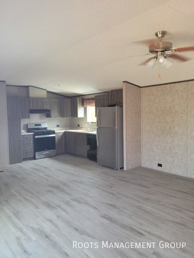 Building Photo - Home Available to Lease - Apply Today!