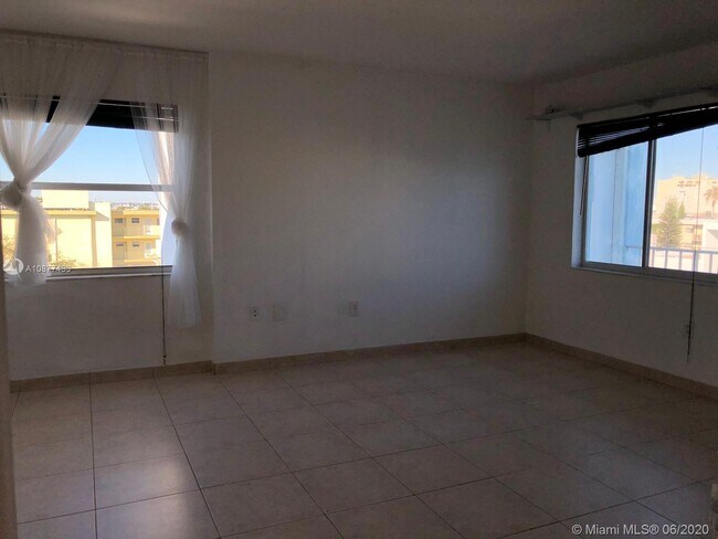 Foto del edificio - 801 Meridian Ave