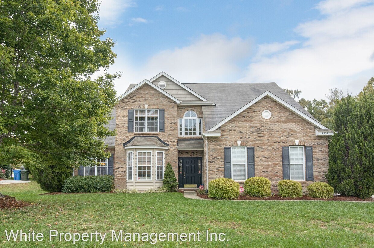 4 br, 2.5 bath House 9637 Belloak Lane House Rental in Waxhaw, NC