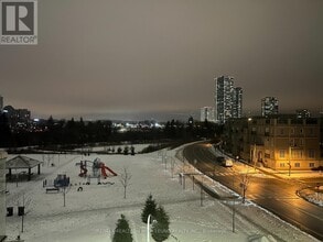 Building Photo - 18 Rouge Valley Dr W