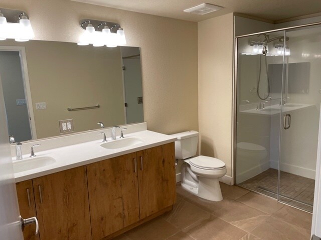 Foto del edificio - 1048 Monroe St