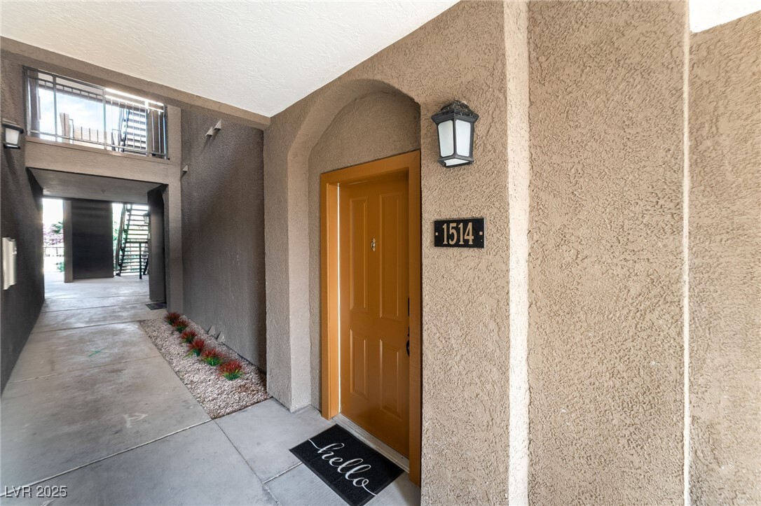 Foto principal - 2900 Sunridge Heights Pkwy