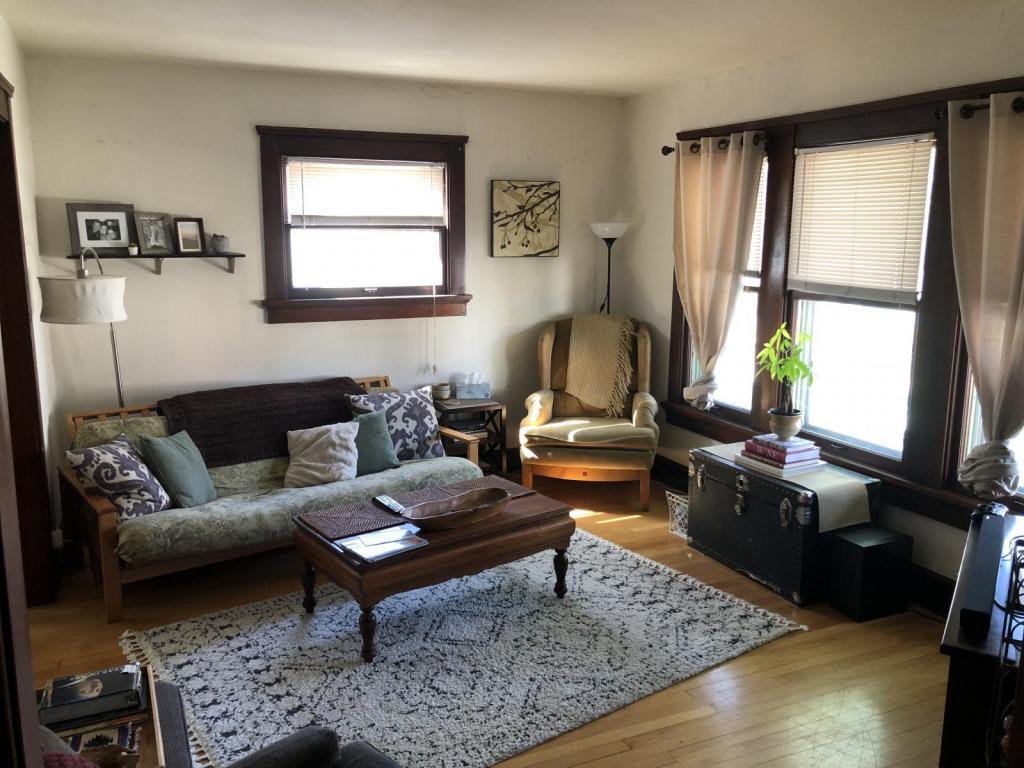 Primary Photo - 455 Jean Street #1