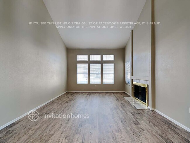 Foto del edificio - 2145 Sun Swept Way