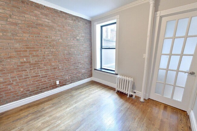 Foto del edificio - 234 Mott St