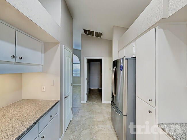 Building Photo - 7832 Osteen Rd