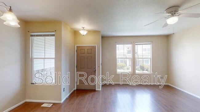 Foto del edificio - 8181 Snow Bowl Heights